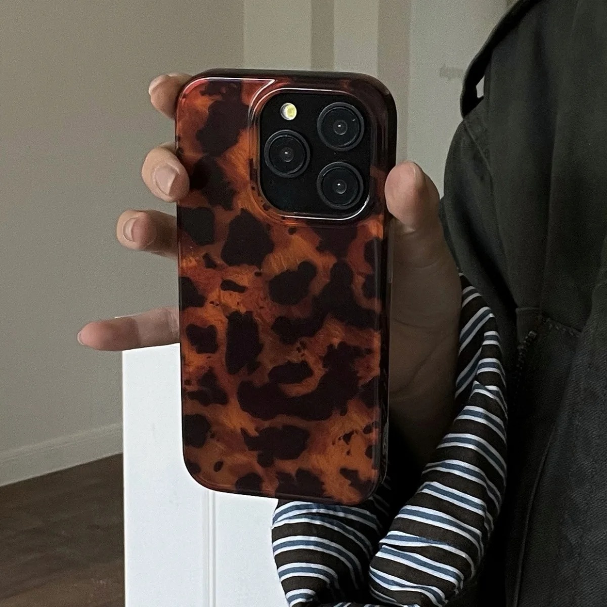 Retro Amber Texture Laser Phon - Phone Cases Iphone 14 ulasan dan harga